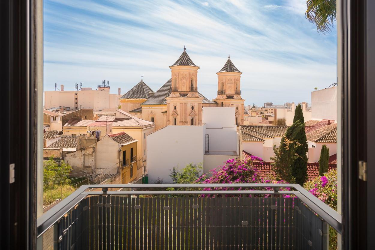 Livemálaga Alta Suite&Parking Esterno foto