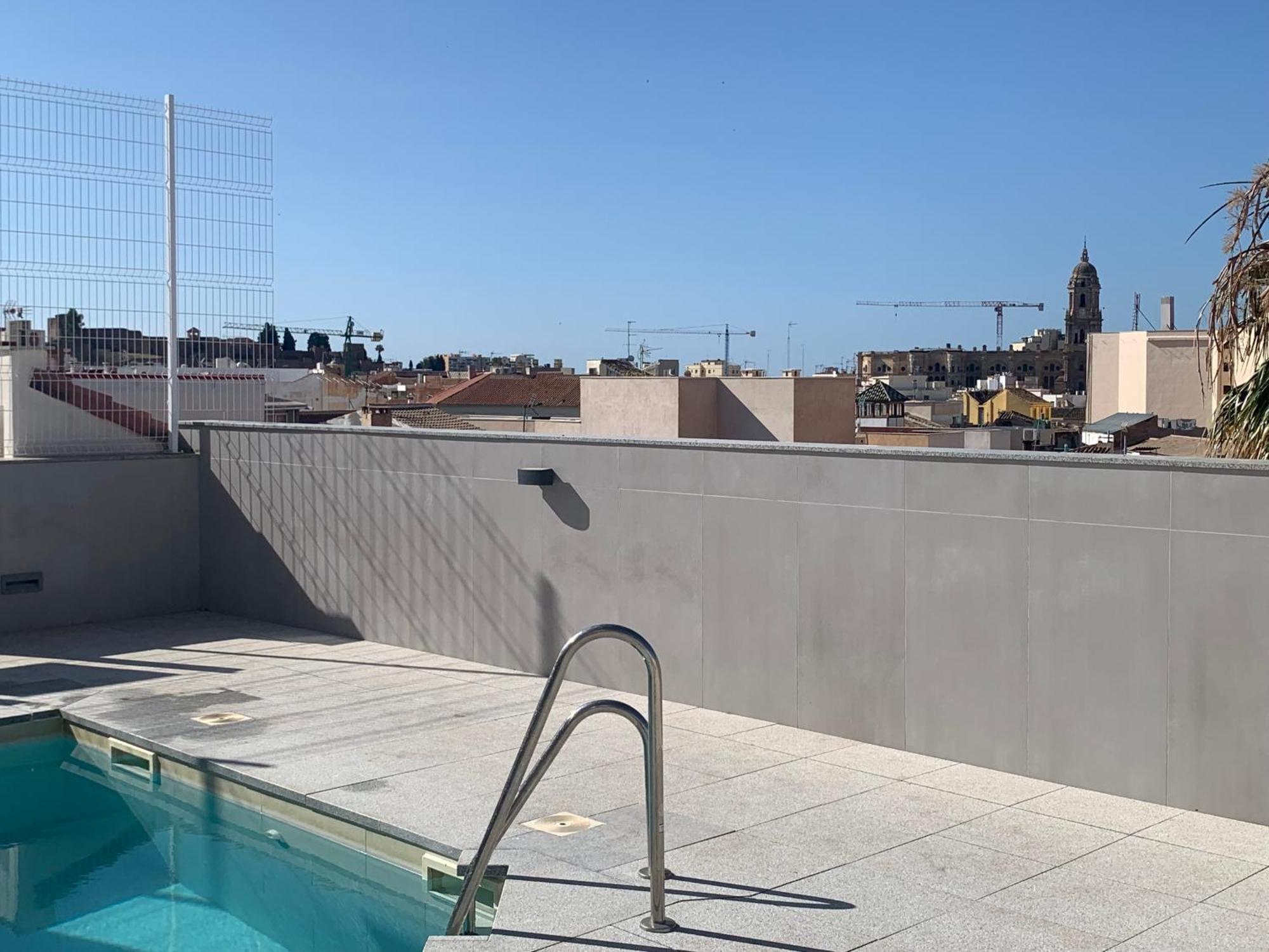 Livemálaga Alta Suite&Parking Esterno foto